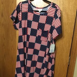 LuLaRoe XL Carly